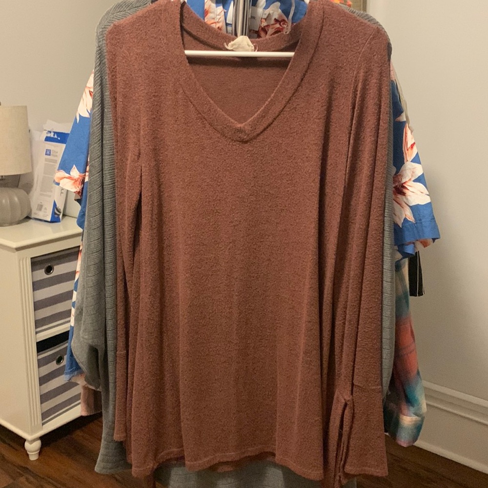143 Story Bell Sleeve with Tie for Bows Sweater. Women’s Medium. Brown Soft